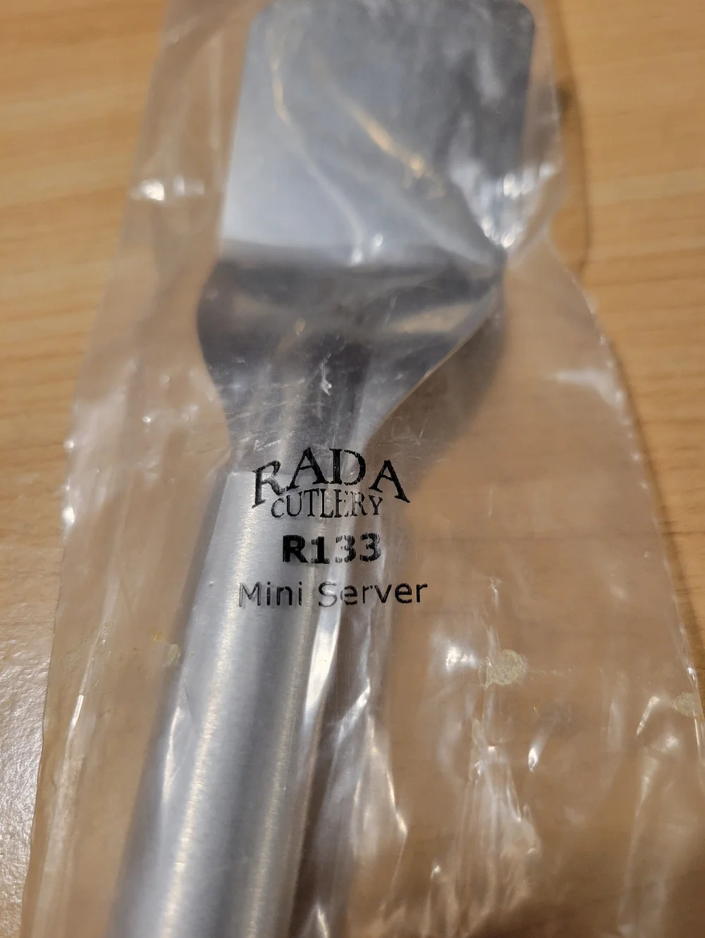 Rada Cutlery Mini Server R133